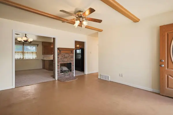 55th Street, Lubbock, TX 79412