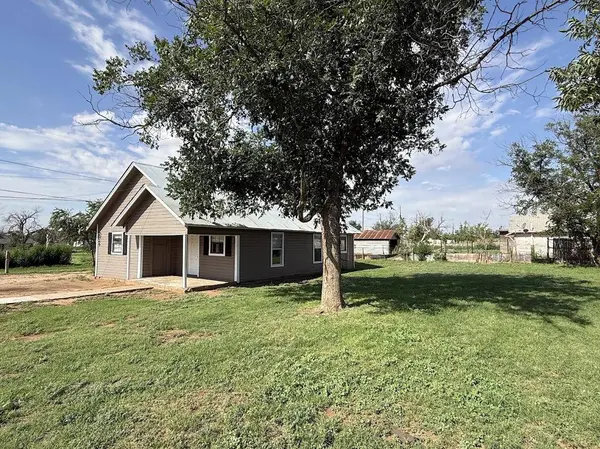 606 S Avenue H, Lamesa, TX 79331
