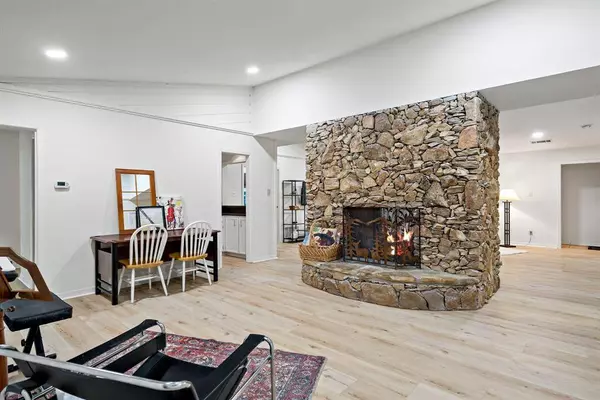 1308 Chesterton Drive, Richardson, TX 75080