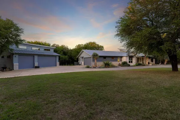 601 Golden Oaks RD, Georgetown, TX 78628