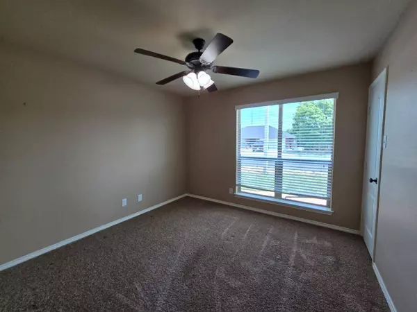 4125 Autumnwood TRL, San Angelo, TX 76904