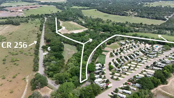 835 County Road 256, Liberty Hill, TX 78642