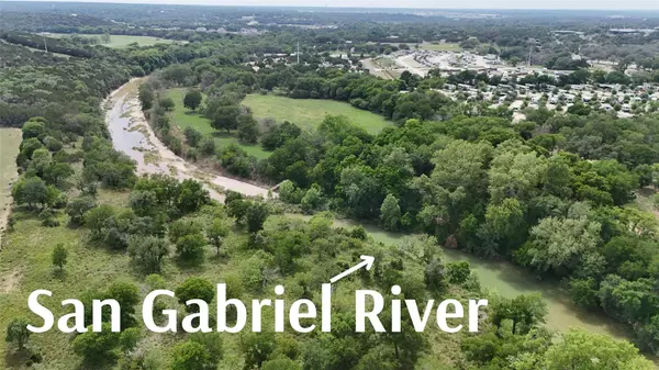 835 County Road 256, Liberty Hill, TX 78642