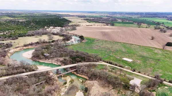 220 County Road 3310, Valley Mills, TX 76689