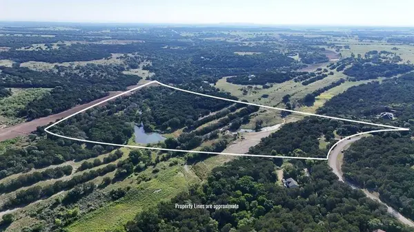 2801 Wind Point Court, Tolar, TX 76476