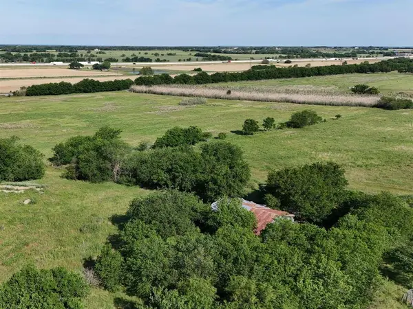 11179 Old Dallas Road, West, TX 76691
