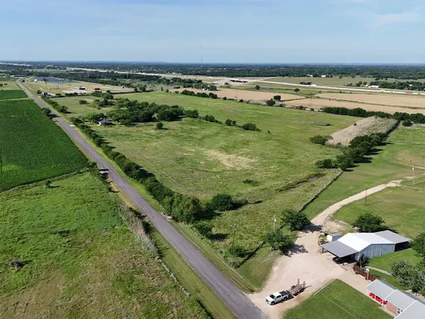 11179 Old Dallas Road, West, TX 76691