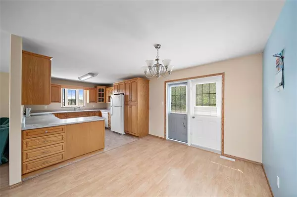 40116 148 RD, Ashern, MB R0C 0E0