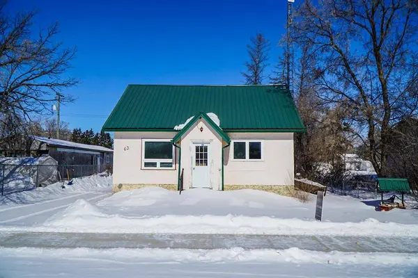 63 Main ST, Lundar, MB R0C 1Y0