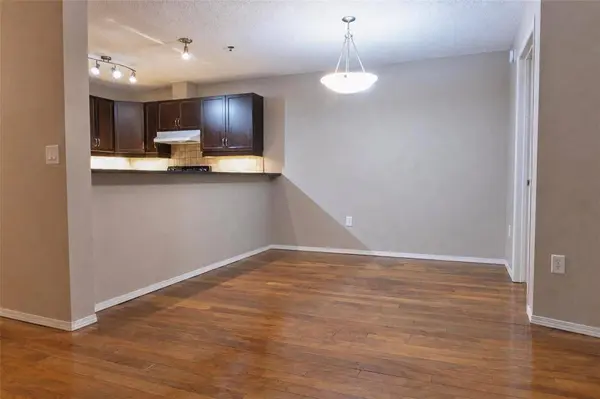 240 Fairhaven RD, Winnipeg, MB R3P 0Z1