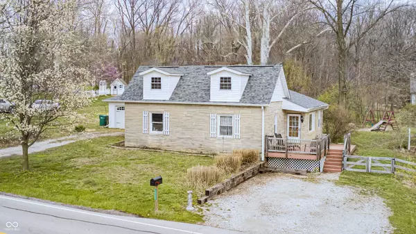 1527 N Washington ST, Danville, IN 46122