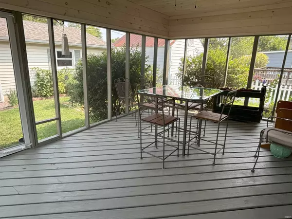 921 Brook Street, Mitchell, IN 47446