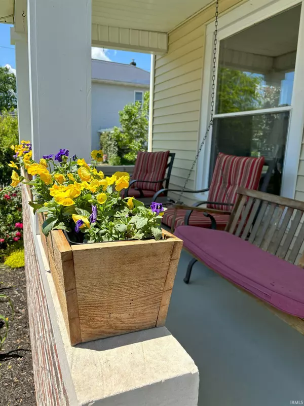 921 Brook Street, Mitchell, IN 47446