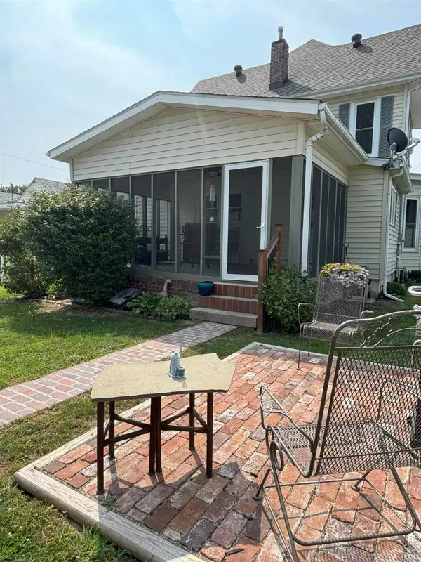 921 Brook Street, Mitchell, IN 47446