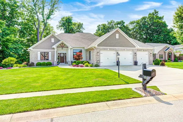 6940 Mockernut CT, Plainfield, IN 46168
