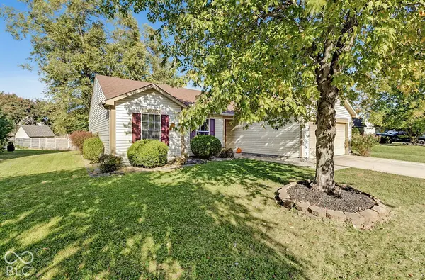 105 Fountain DR, Mooresville, IN 46158