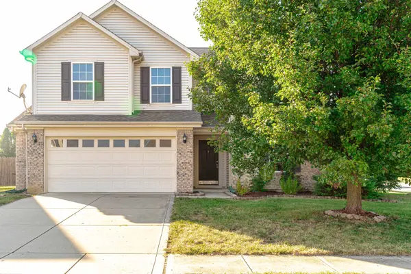 2556 Liatris DR, Plainfield, IN 46168