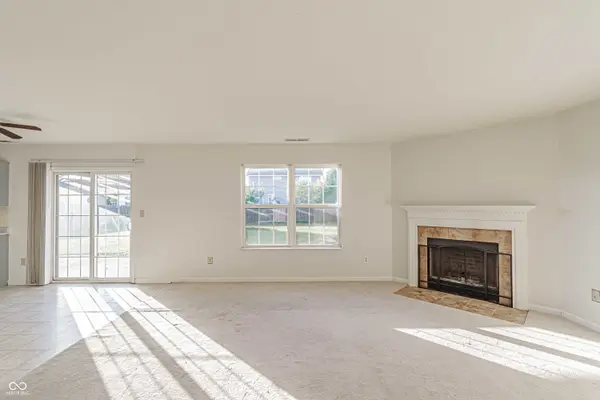 2556 Liatris DR, Plainfield, IN 46168