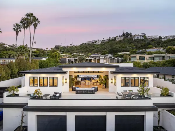 2365 Via Siena, La Jolla, CA 92037