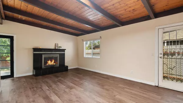 7355 Jamacha Rd, San Diego, CA 92114