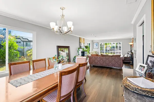 363 Surrey Dr, Bonita, CA 91902