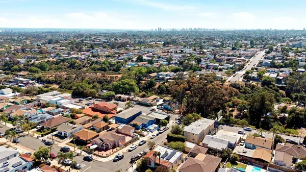 3275 Euclid, San Diego, CA 92105