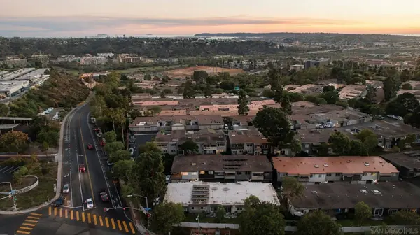 6385 Caminito Salado, San Diego, CA 92111
