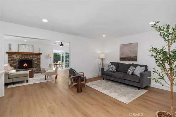 5562 Vallecito DR, Westminster, CA 92683