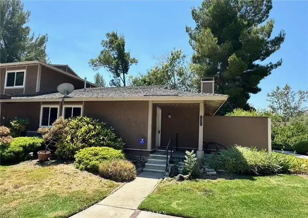 28862 Conejo View DR, Agoura Hills, CA 91301