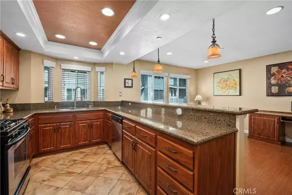 8120 Islandview CIR #C, Huntington Beach, CA 92646