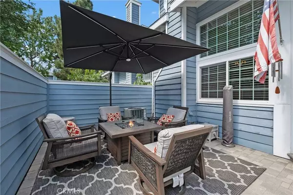 8120 Islandview CIR #C, Huntington Beach, CA 92646