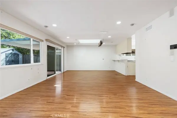 940 Cheyenne, Costa Mesa, CA 92626