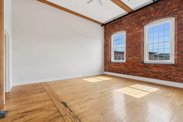 2 Main ST #17-506, Biddeford, ME 04005