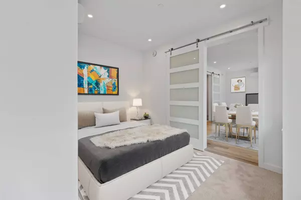 104 Grant ST #105, Portland, ME 04101