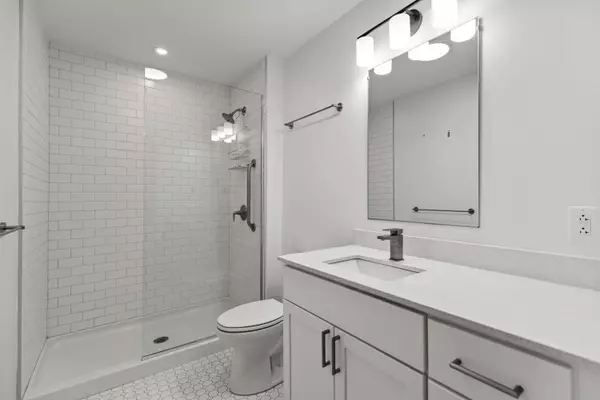 104 Grant ST #105, Portland, ME 04101