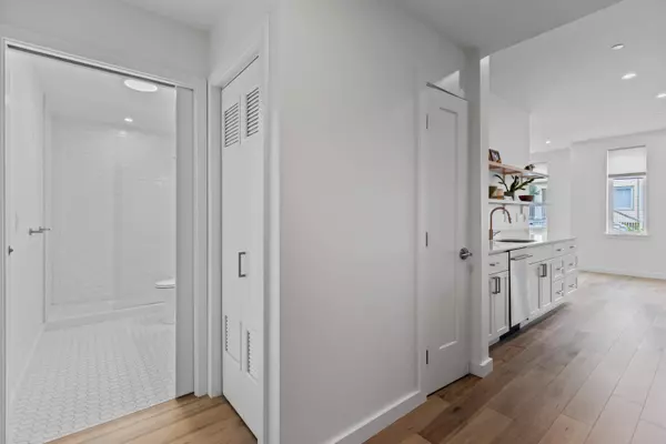 104 Grant ST #105, Portland, ME 04101