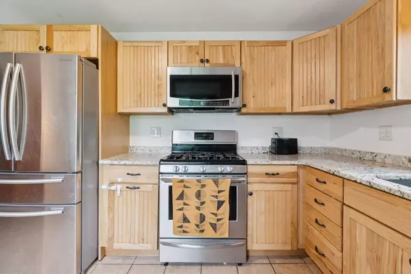 1228 Long Plains RD, Buxton, ME 04093