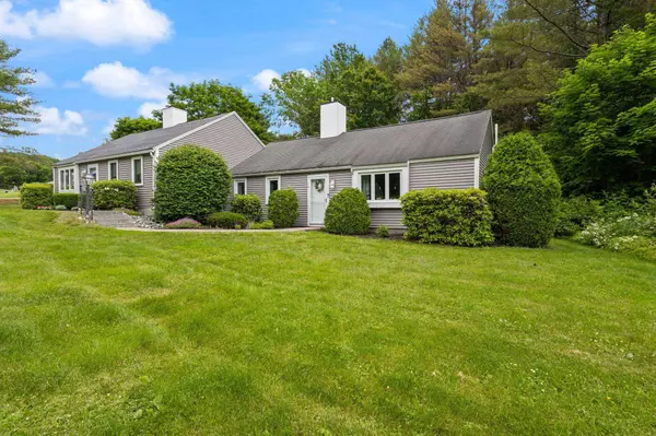 12 Hemlock CIR #12, Auburn, ME 04210