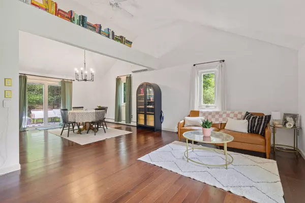 12 Hemlock CIR #12, Auburn, ME 04210