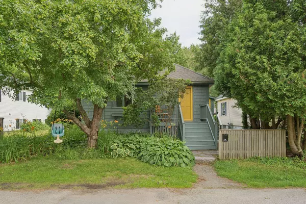 26 Arbutus AVE, South Portland, ME 04106