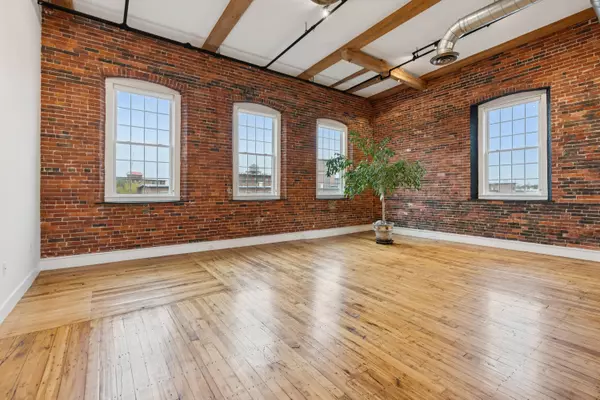 2 Main ST #17-508, Biddeford, ME 04005