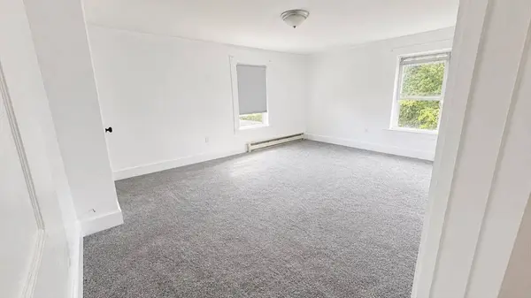 293 Shears St #2, Wrentham, MA 02093