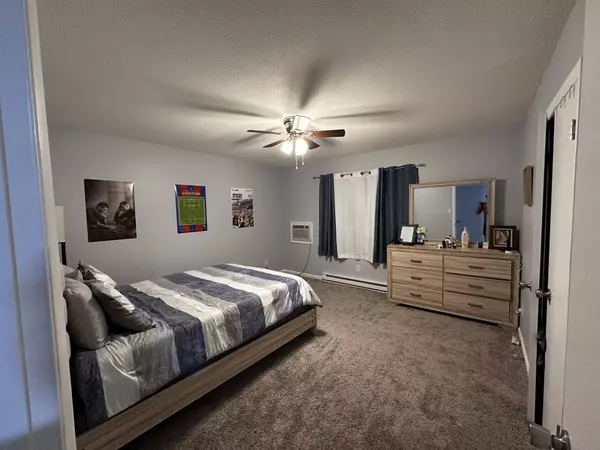 Chapel Hill, NC 27514-2869,130 S Estes Dr #C-5