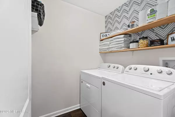 6421 BUCKING BRONCO DR, Jacksonville, FL 32234