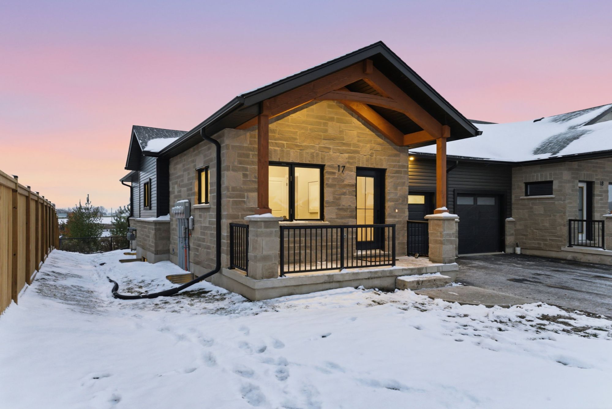 Pine Ridge Crossing bungalow townhome exterior