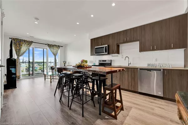 50 Grand Avenue S #1003, Cambridge, ON N1S 0C2