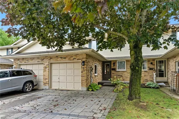 5 Snyder Avenue N, Elmira, ON N3B 2A9