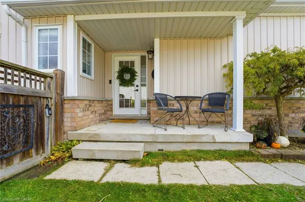 58 Porchlight Drive, Elmira, ON N3B 3M6