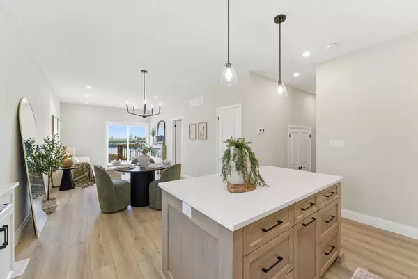 29 Weymouth ST #18, Woolwich, ON N3B 0G3