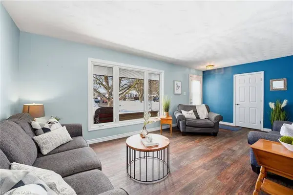 69 Second Street, Elmira, ON N3B 1H6